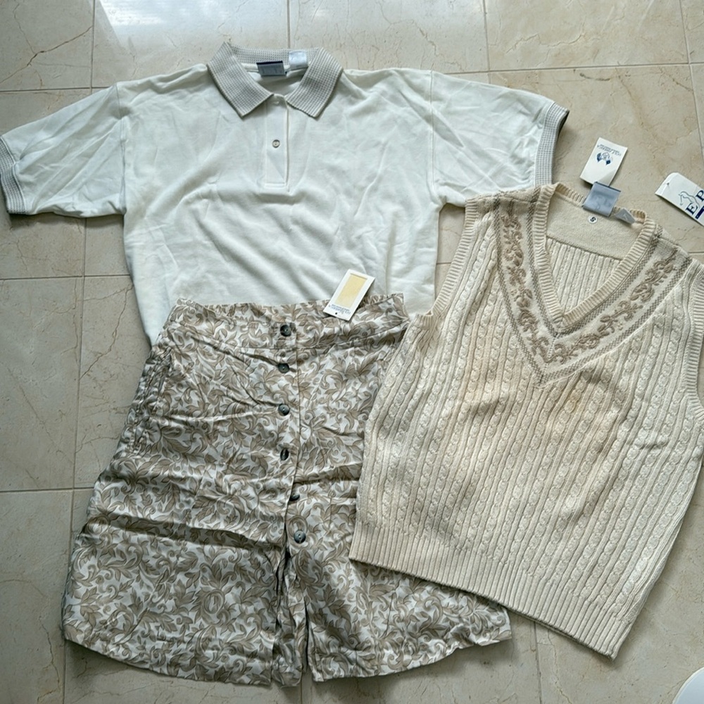 Women’s EP Golf shirt, shorts + vest set, new, Shirt-Small, Skort-8, Vest-SP